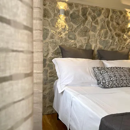 Domus Cuseni 2 Апартаменты Таормина